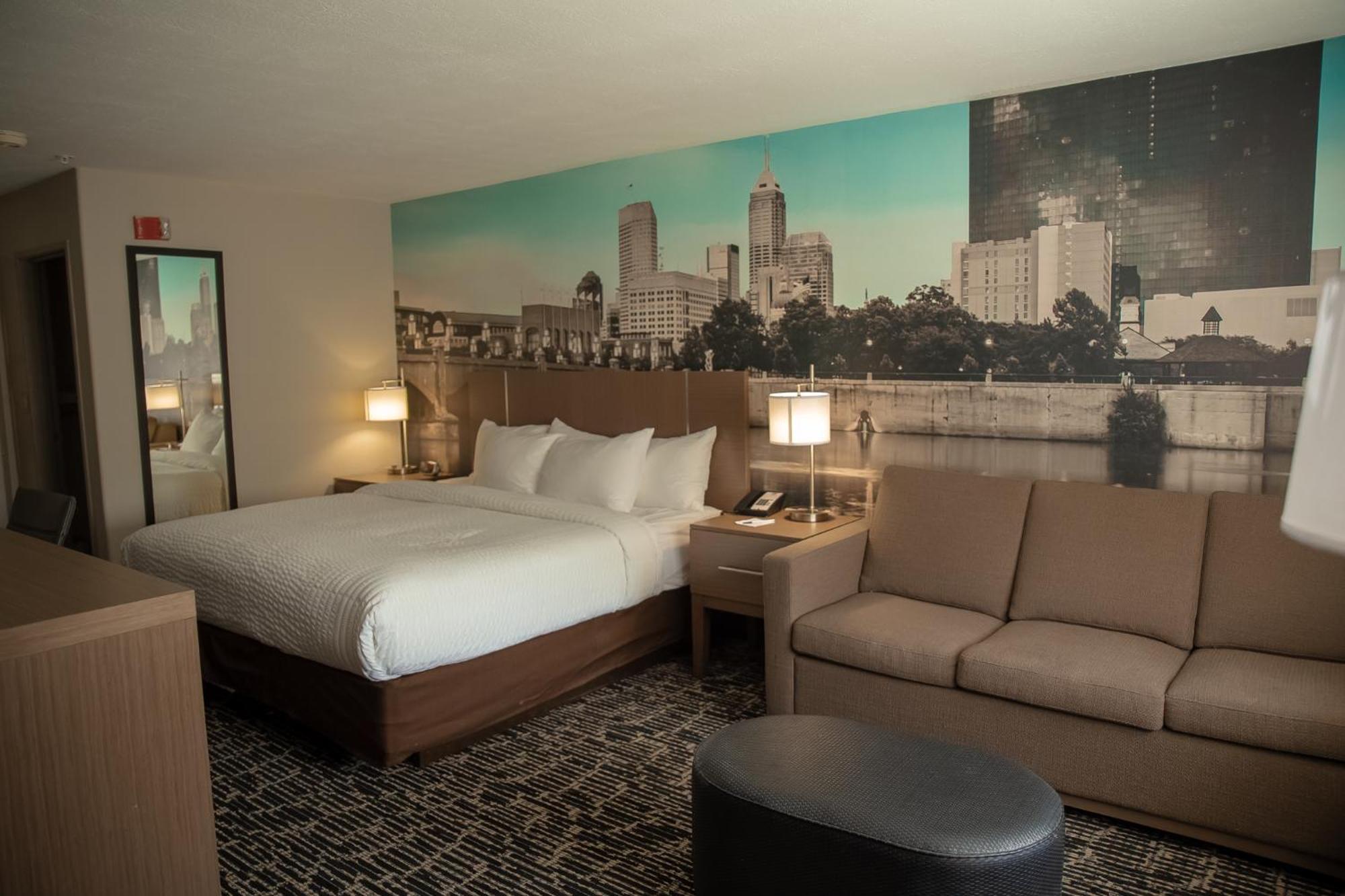 Clarion Pointe Indianapolis Airport Hotel Plainfield Ruang foto